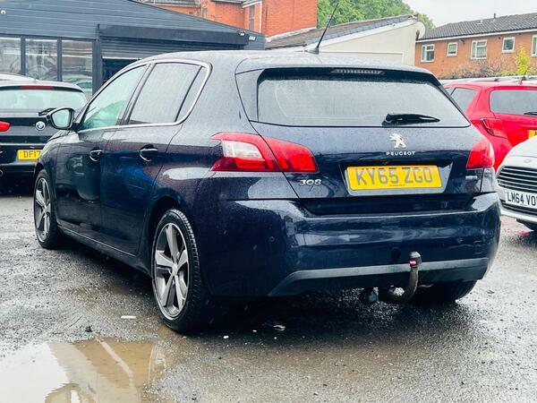Peugeot 308 308 Active E-thp White #20