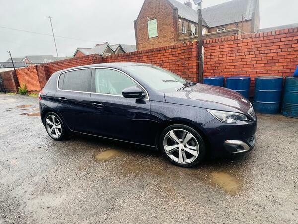 Peugeot 308 308 Active E-thp White #11