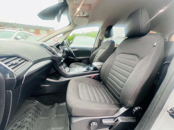 Ford Galaxy  Silver #20