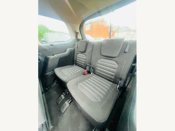 Ford Galaxy  Silver #24