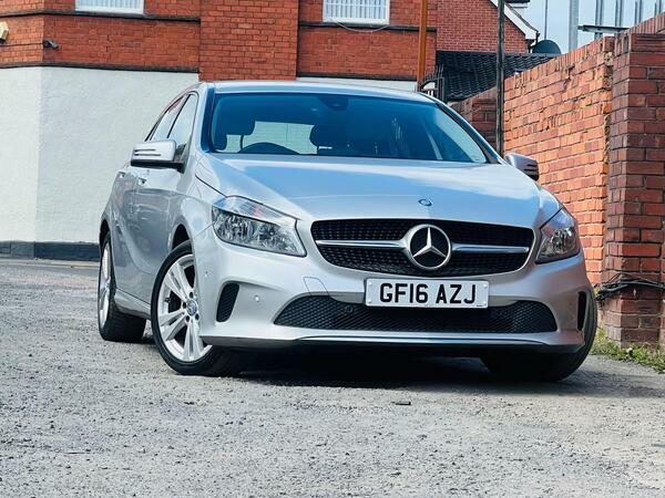 Mercedes-Benz A Class 1.5 A180d Sport Executive Euro 6 Ss Silver #4