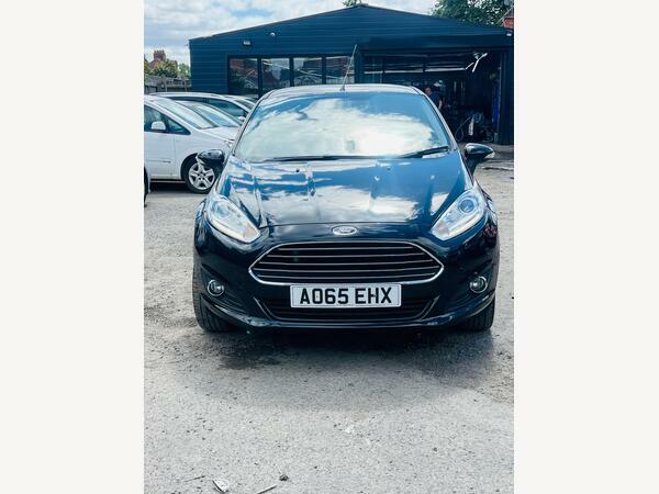 Ford Fiesta 1.6 Zetec Powershift Euro 6 Black #5