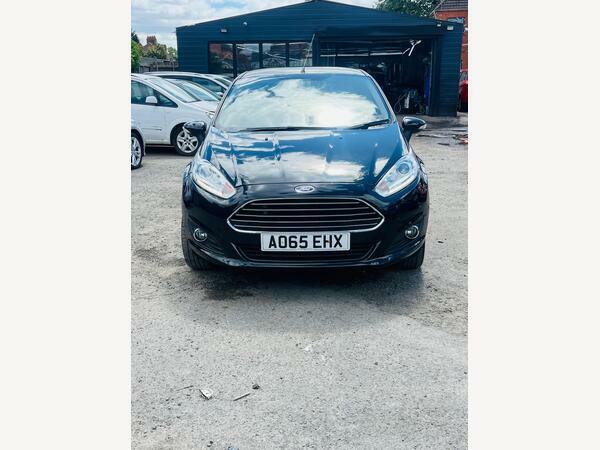 Ford Fiesta 1.6 Zetec Powershift Euro 6 Black #2
