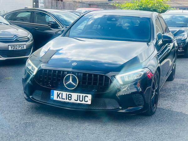 Mercedes-Benz A Class 1.5 A180d Sport 7G-dct Euro 6 Ss Black #3