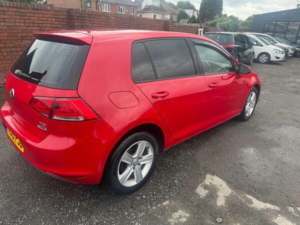 Volkswagen Golf 1.6 Tdi Bluemotion Tech Match Euro 5 Ss Red #6