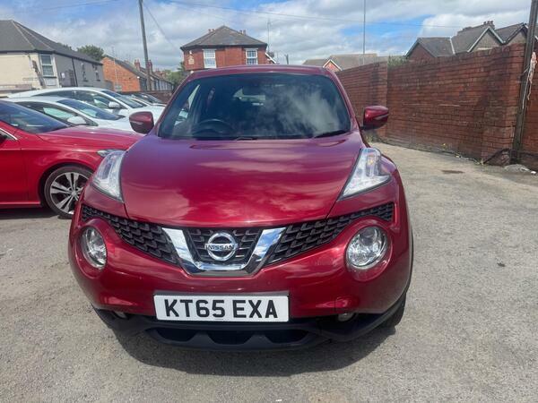 Nissan Juke 1.6 N-connecta Xtron Euro 6 Red #3