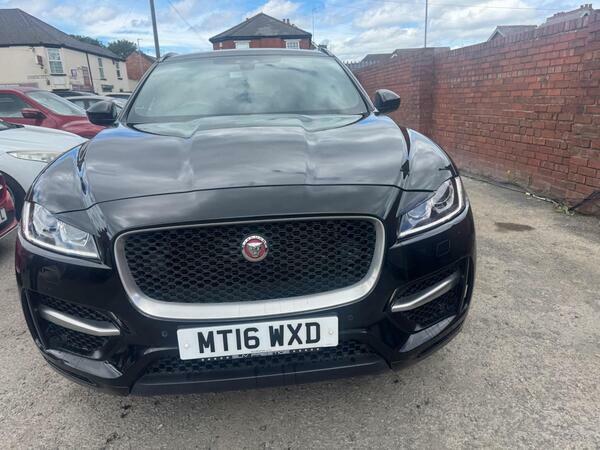 Jaguar F-Pace 2.0 D180 R-sport Awd Euro 6 Ss Black #2