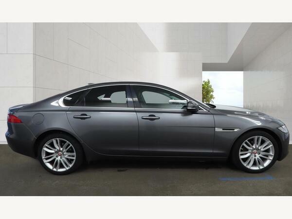 Jaguar XF 2.0D Portfolio Euro 6 Ss Grey #5