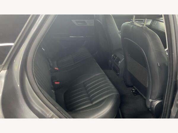 Jaguar XF D V6 S Gold #12
