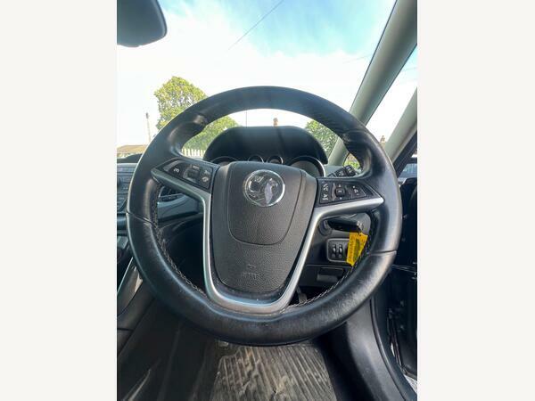 Vauxhall Zafira Tourer Exclusiv Cdti Brown #20