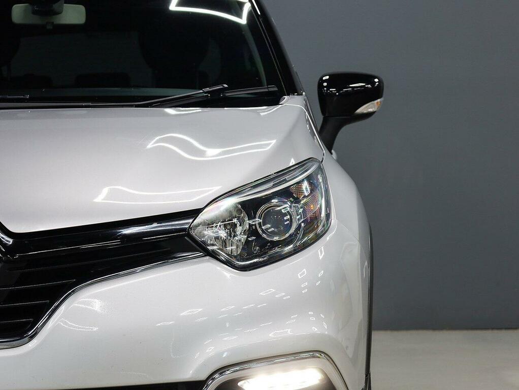 Renault Captur Dynamique S Nav Dci HJ65BYG Silver #3