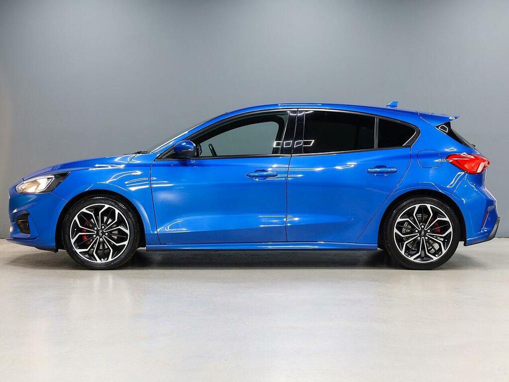 Ford Focus Ecoboost St-line X Hatchback BA69OJH Blue #6