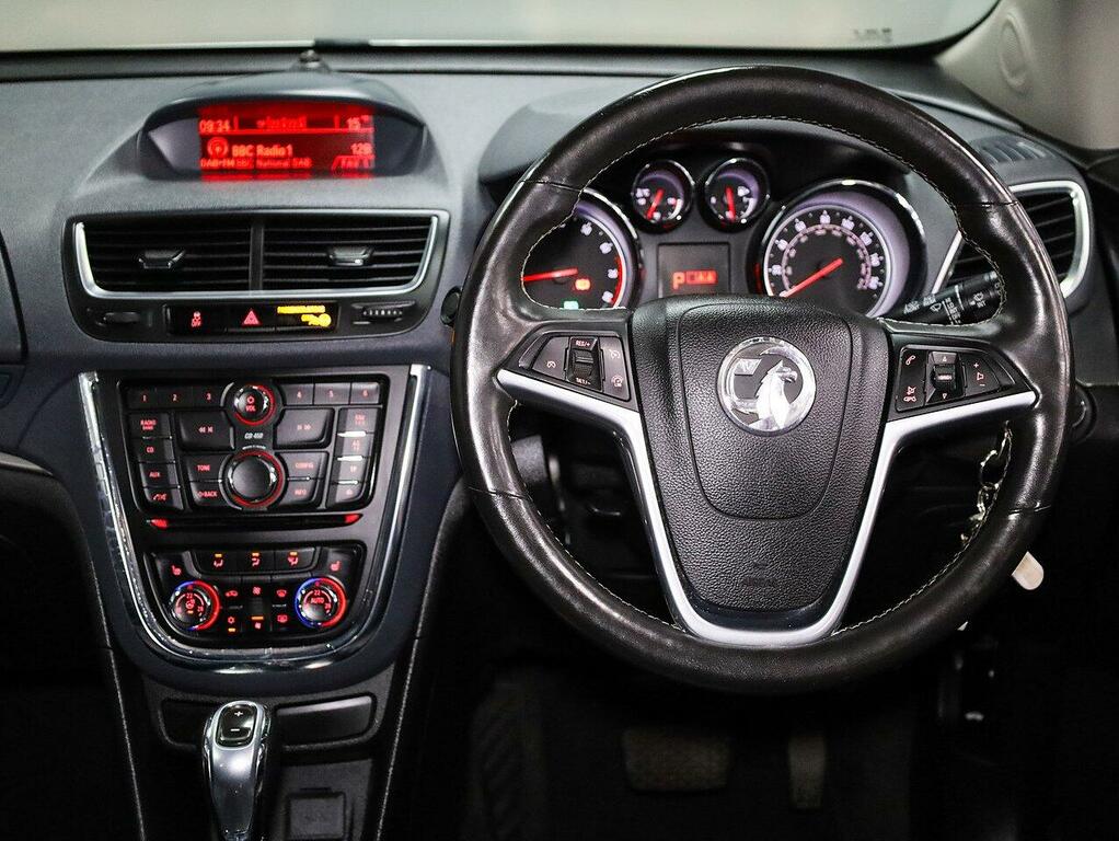 Vauxhall Mokka Turbo Se Suv LM65THN White #4