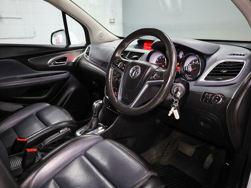 Vauxhall Mokka Turbo Se Suv LM65THN White #3