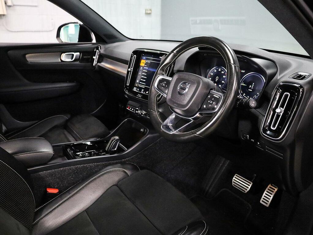 Volvo XC40 T5 Twin Engine Recharge 10.7Kwh R-design Pro Suv Black #3