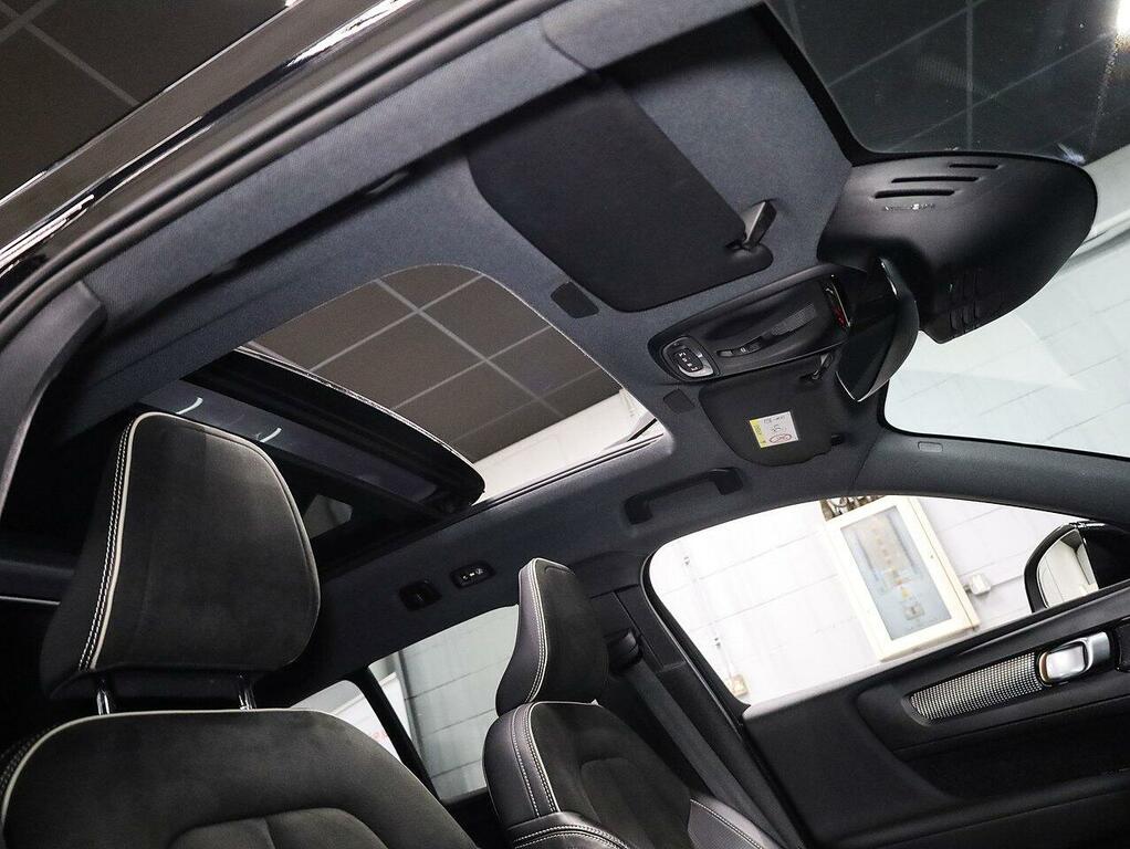 Volvo XC40 T5 Twin Engine Recharge 10.7Kwh R-design Pro Suv Black #4