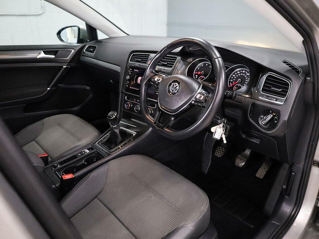 Volkswagen Golf Tsi Bluemotion Tech Se Nav Hatchback AU67WYD Silver #3