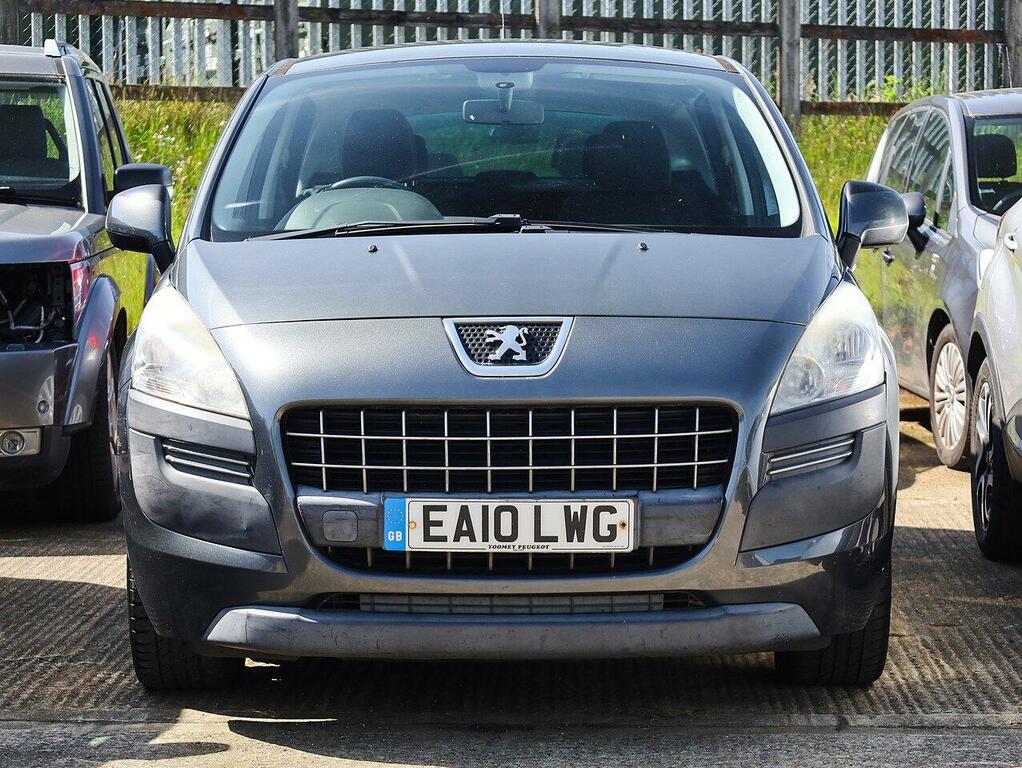 Peugeot 3008 Hdi Active Suv Grey