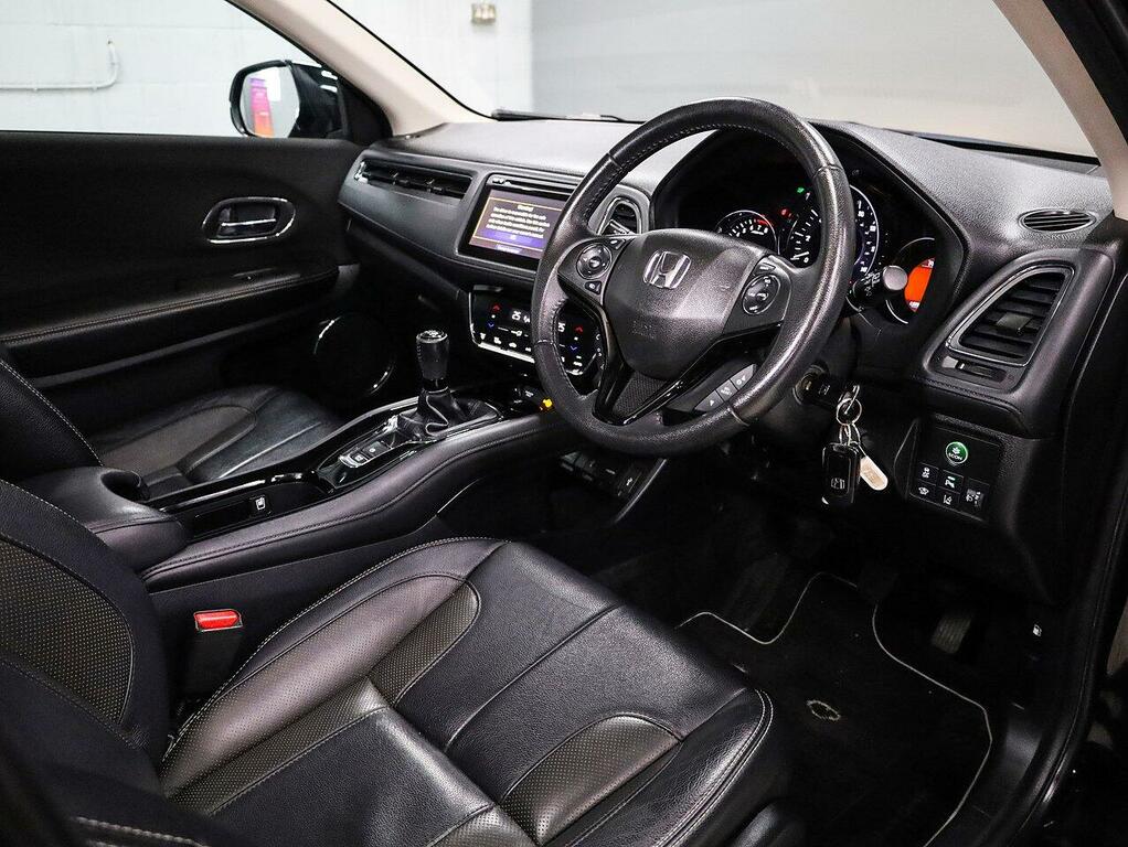 Honda Hr-V Se Black Edition 1.5 Black #3