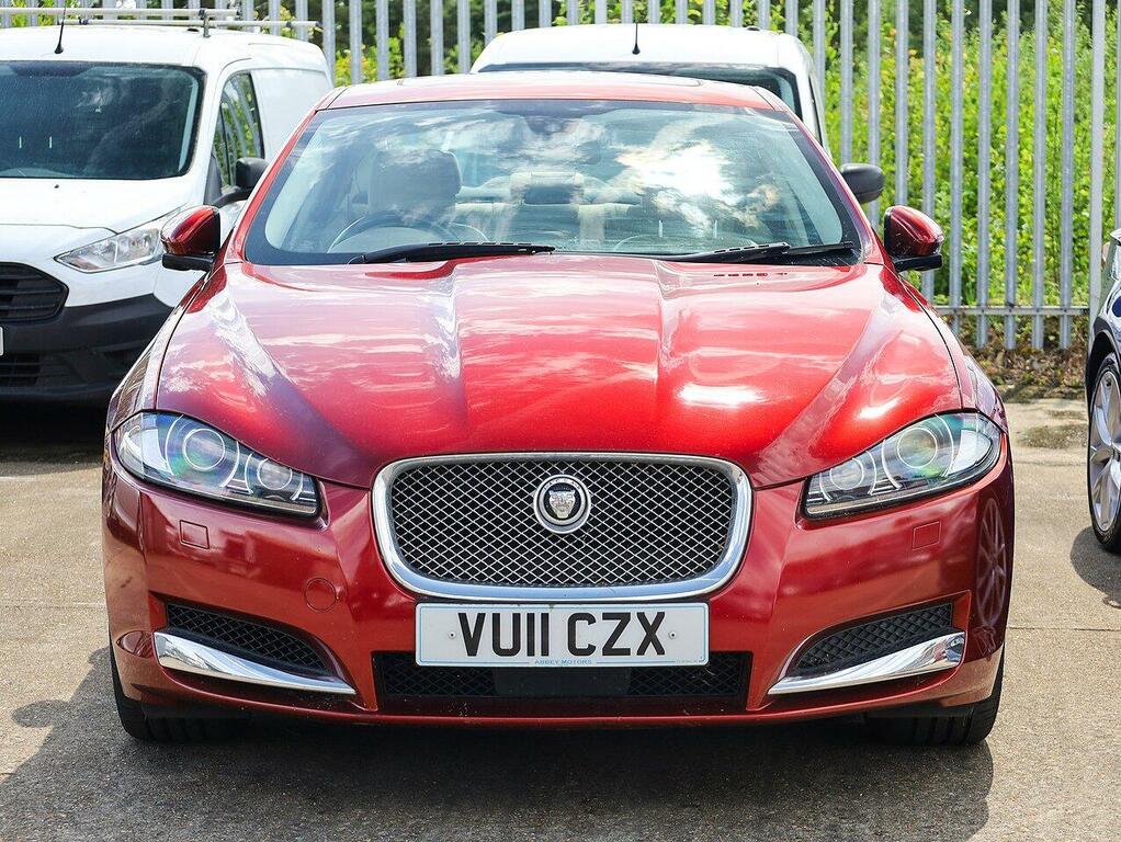 Jaguar XF Premium Luxury 2.2 Red