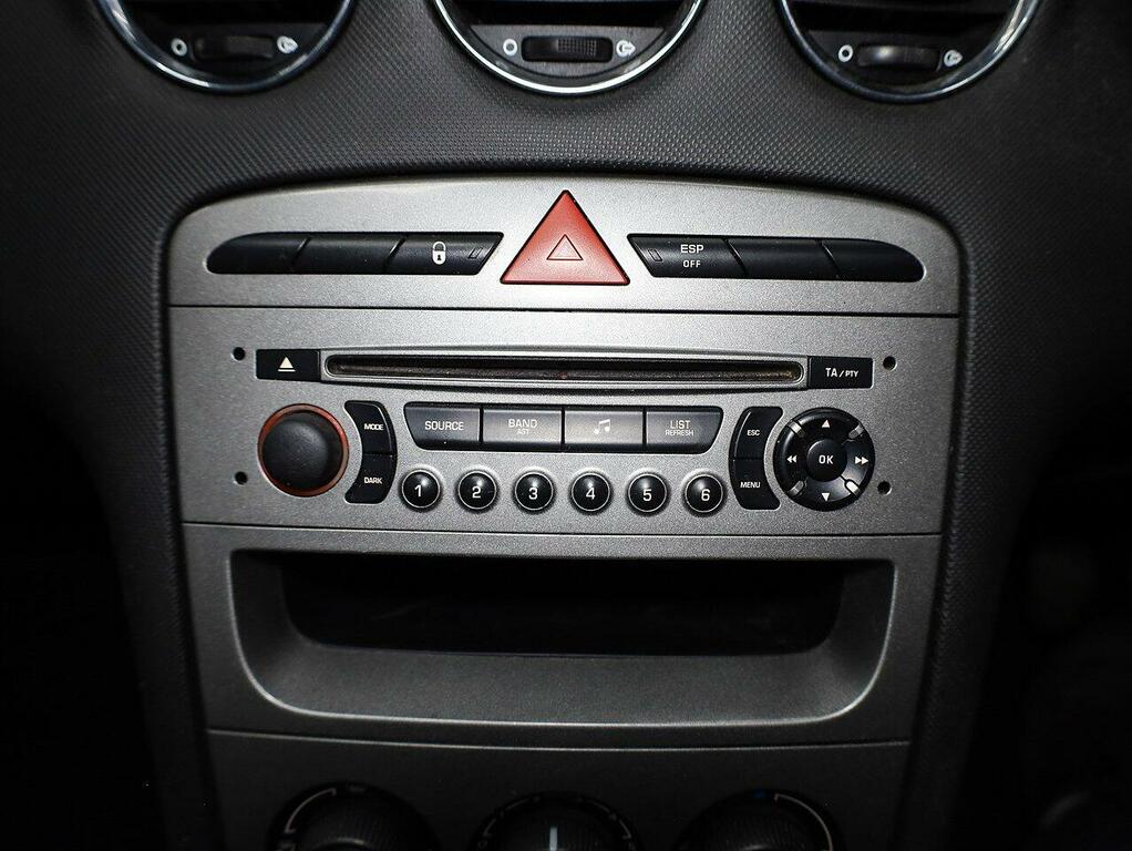 Peugeot 308 E-hdi Active Black #20
