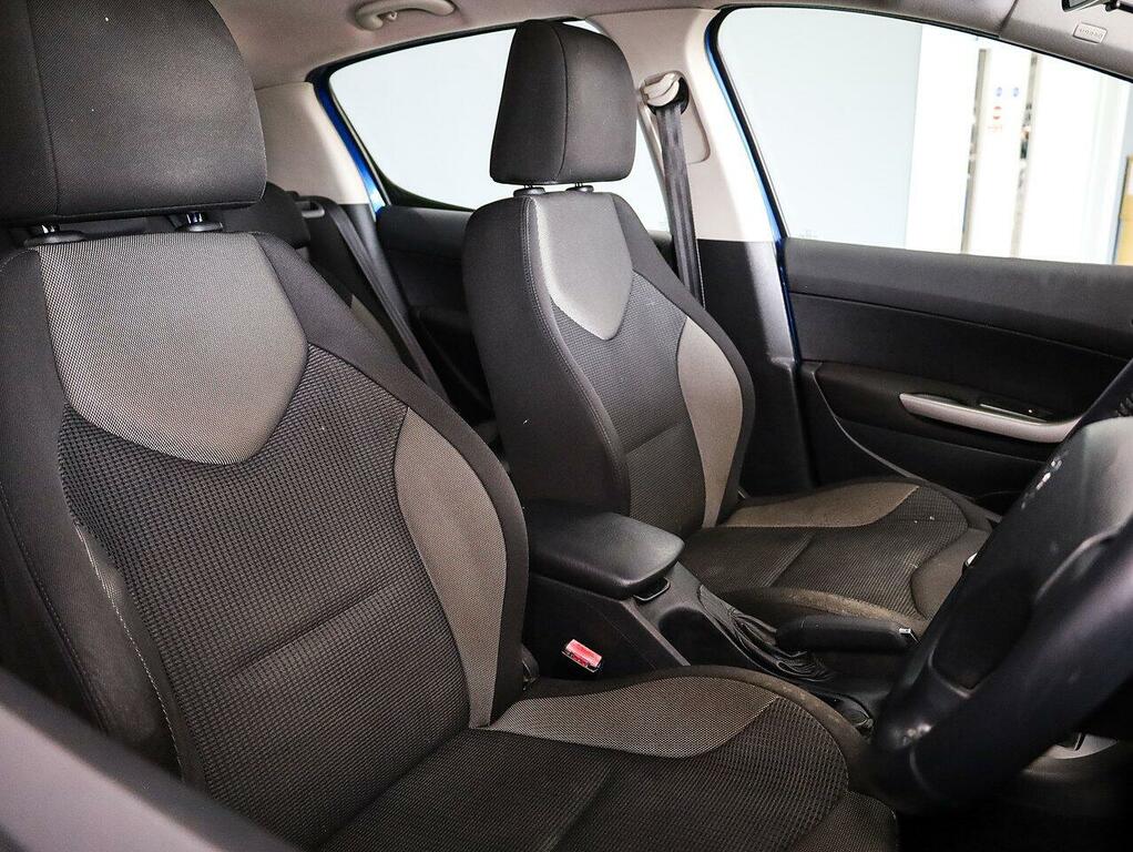 Peugeot 308 E-hdi Active Black #14