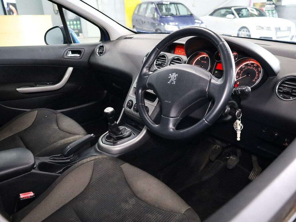Peugeot 308 Hatchback Blue #3