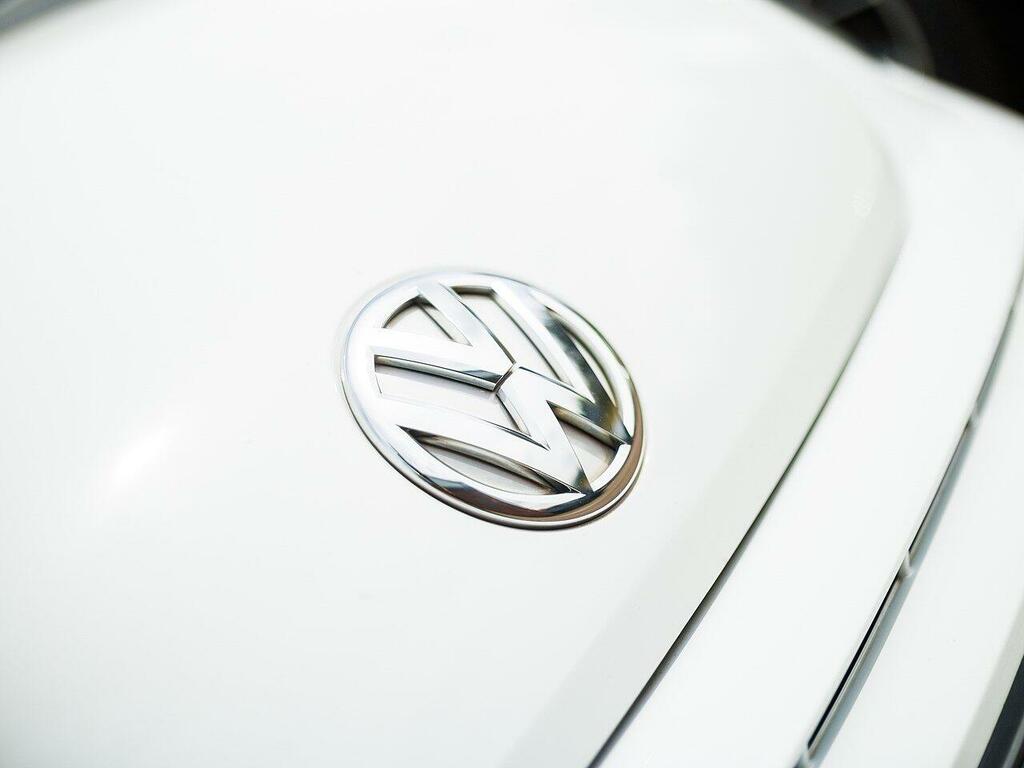 Volkswagen Beetle Tdi Bluemotion Tech R-line Hatchback White #2
