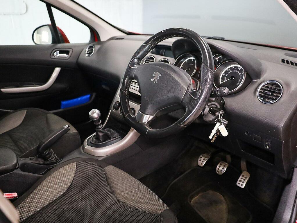 Peugeot 308 Sportium 1.6 Red #3