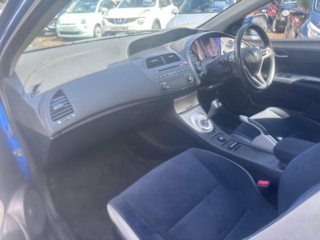 Honda Civic 1.8 I-vtec Es Silver #10