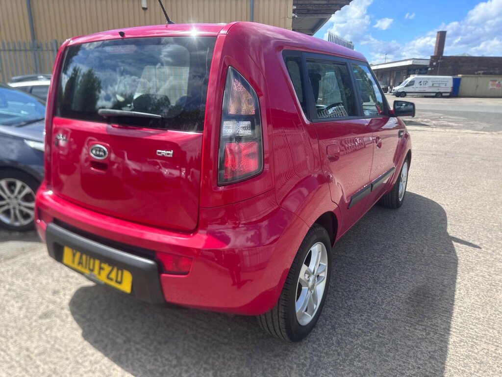 Kia Soul 1.6 Crdi 2 Euro 4 Red #2