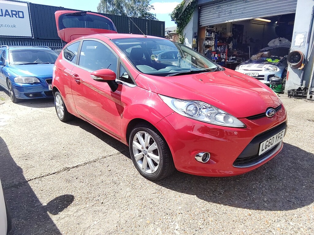 Ford Fiesta 1.3 Zetec Red #2
