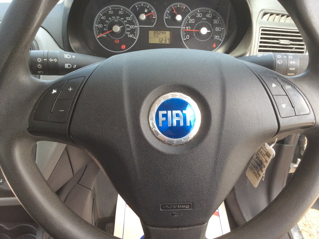 Fiat Grande Punto 1.2 Active White Black #9