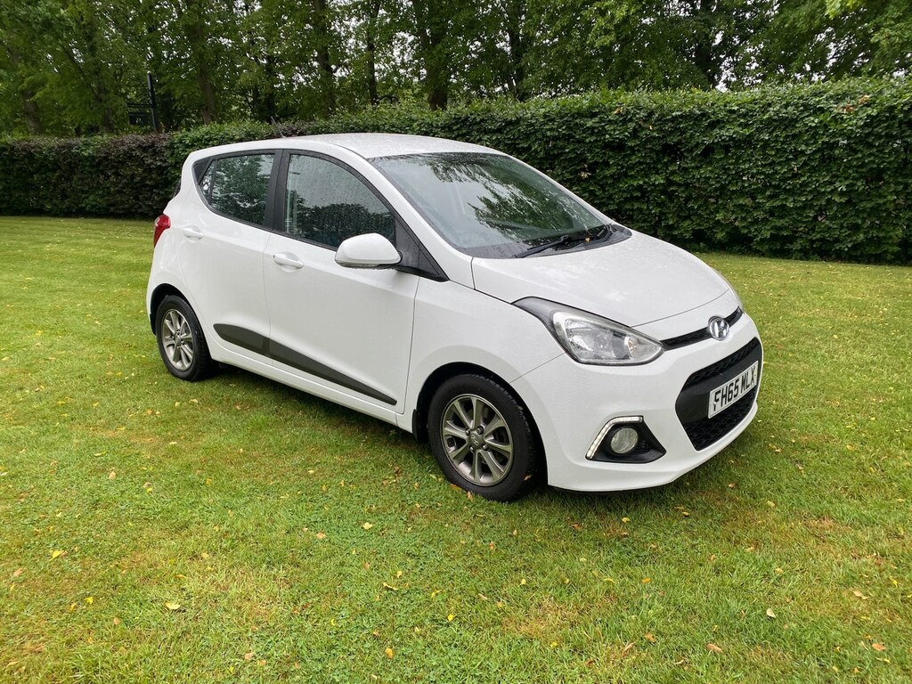Hyundai I10 1.0 Blue Drive Premium White #2