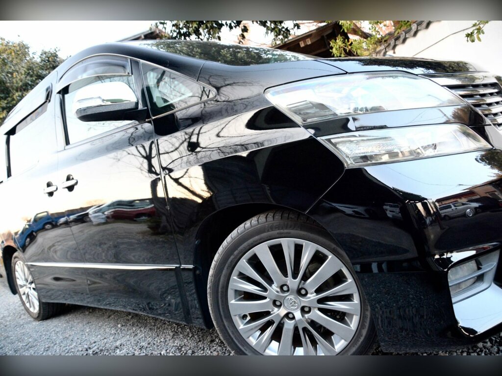 Toyota Vellfire 2.4 Z Edition - Eight Seater - Ulez Black #3
