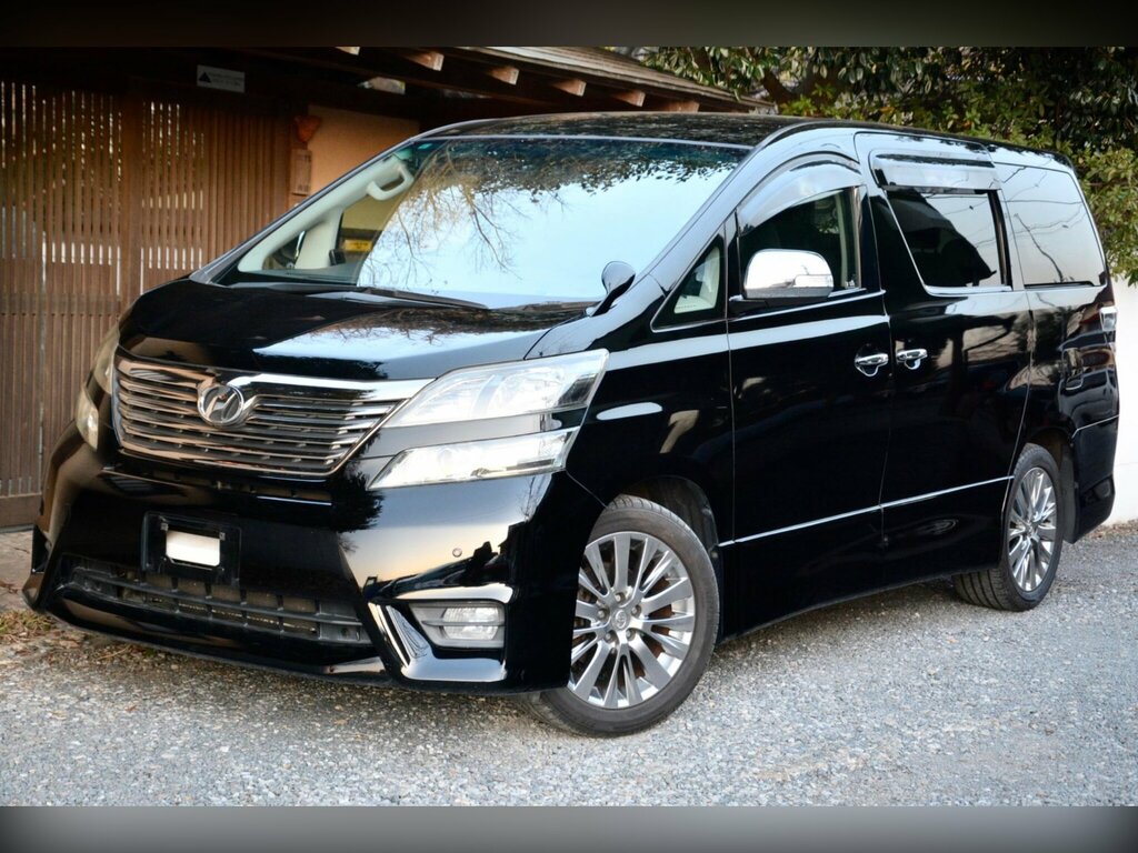 Toyota Vellfire 2.4 Z Edition - Eight Seater - Ulez Black #4