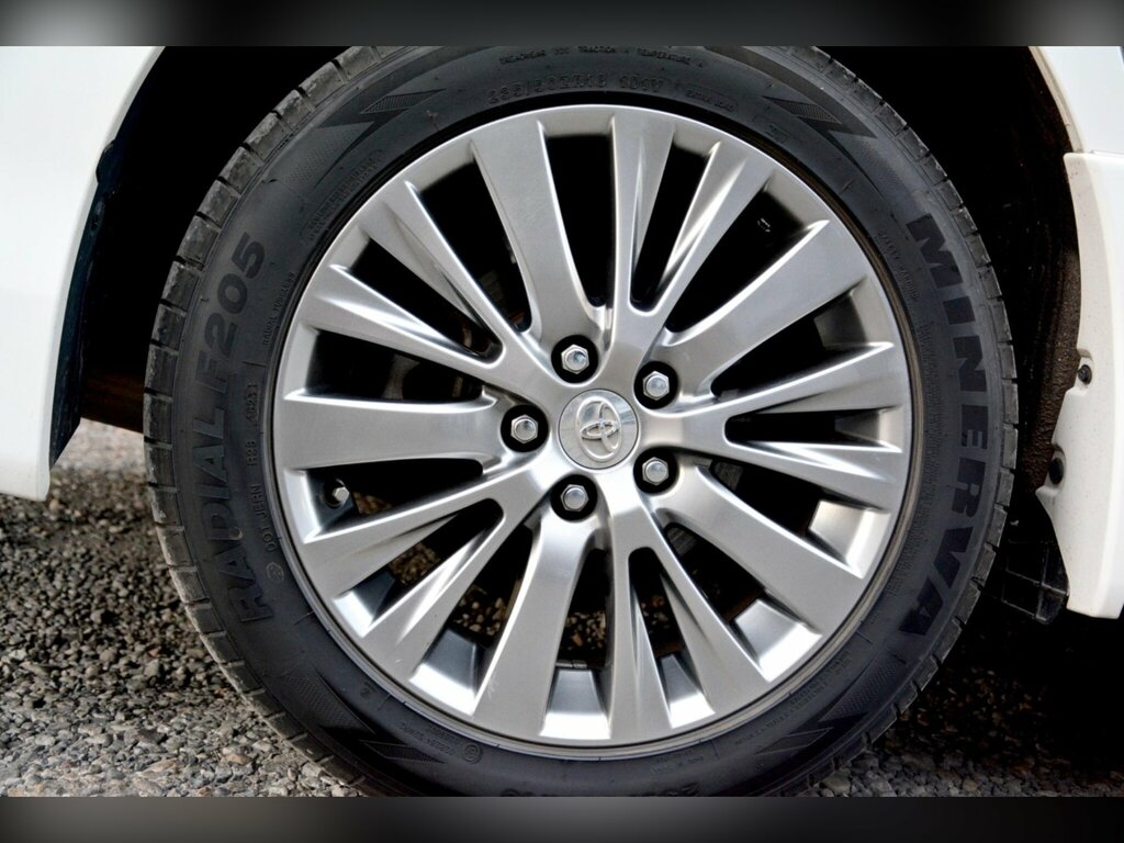 Toyota Vellfire 2.4 Auto Black #54
