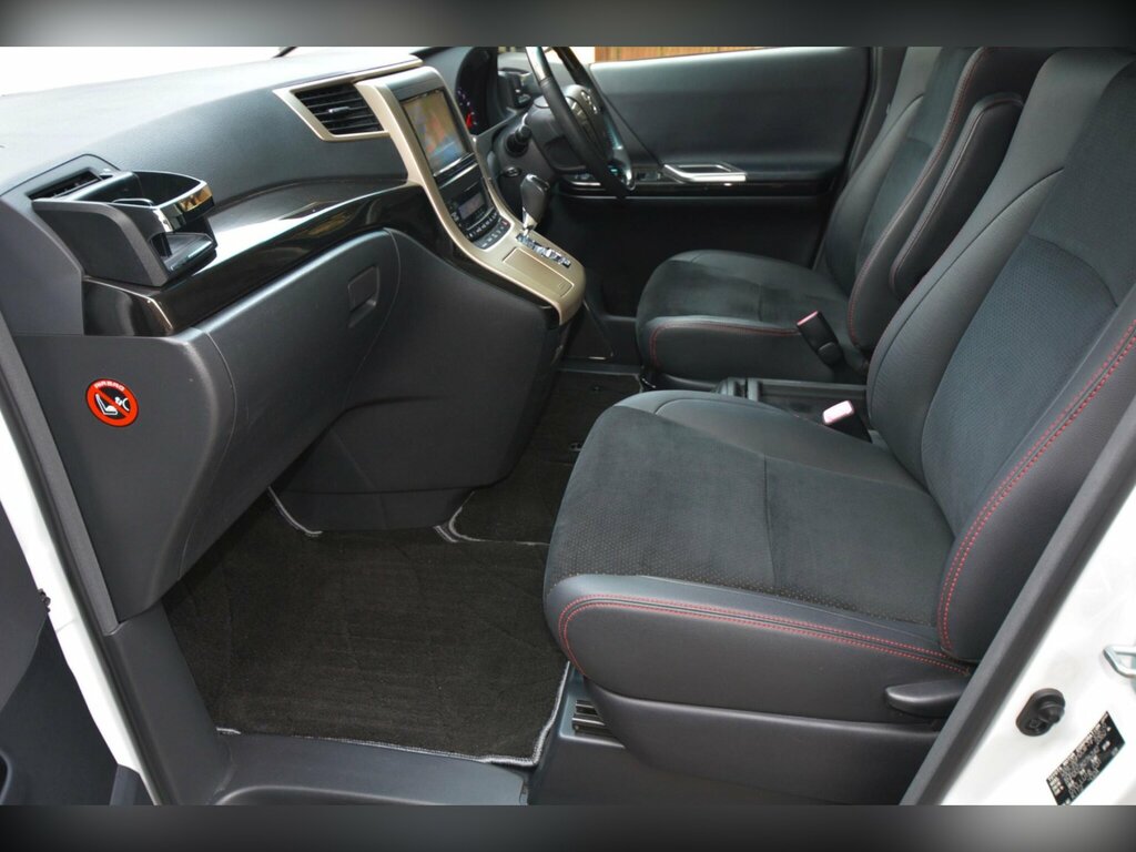 Toyota Vellfire 2.4 Auto Black #26