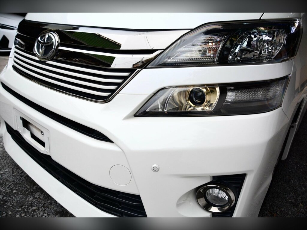 Toyota Vellfire 2.4 Auto Black #19