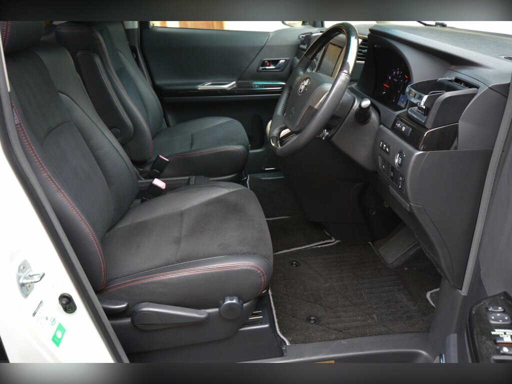 Toyota Vellfire 2.4 Auto Black #21