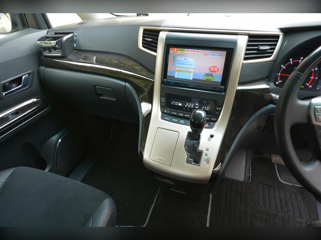 Toyota Vellfire 2.4 Auto Black #47