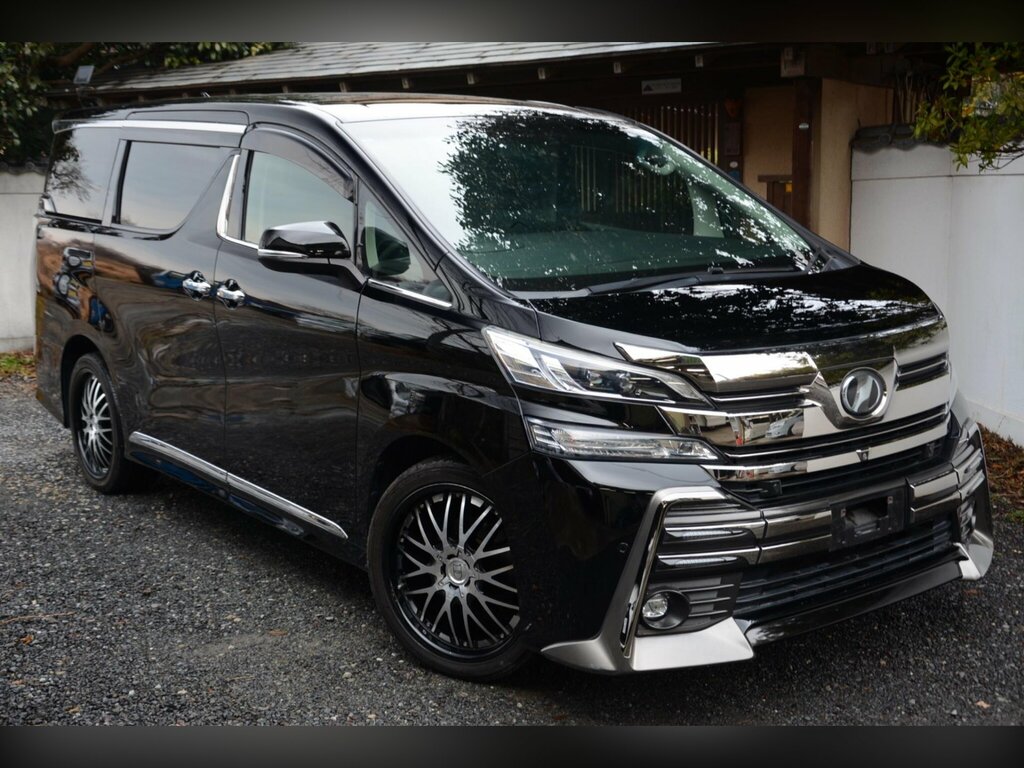 Toyota Vellfire 2.5 Z G Edition - 4Wd - Aero Styling Black