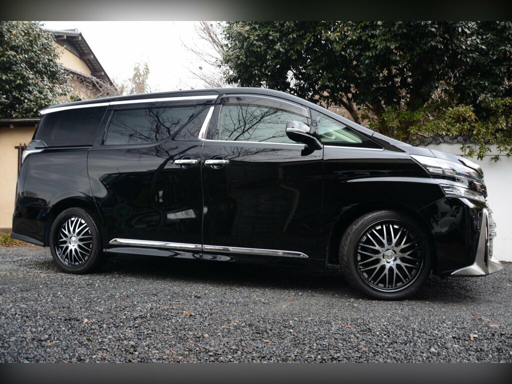 Toyota Vellfire 2.5 Z G Edition - 4Wd - Aero Styling Black #6