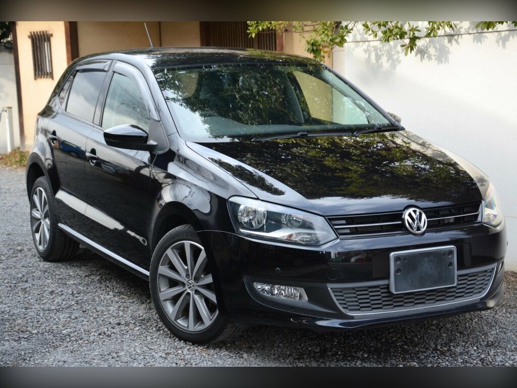 Volkswagen Polo 1.2 Tsi Hi Line-fresh Import - Grade 4 Black