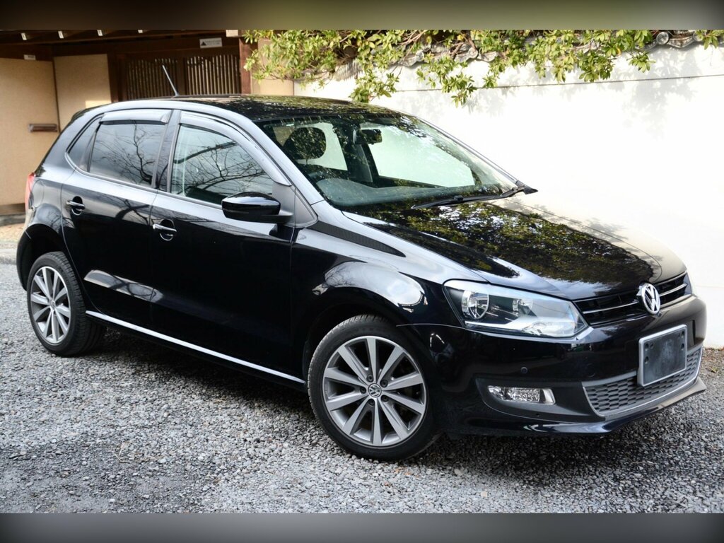 Volkswagen Polo 1.2 Tsi Hi Line-fresh Import - Grade 4  Black #4