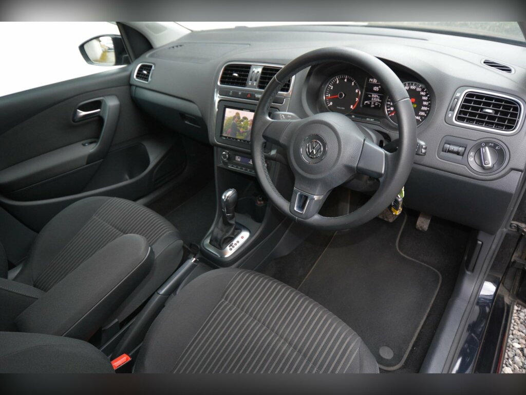 Volkswagen Polo 1.2 Tsi Hi Line-fresh Import - Grade 4  Black #2
