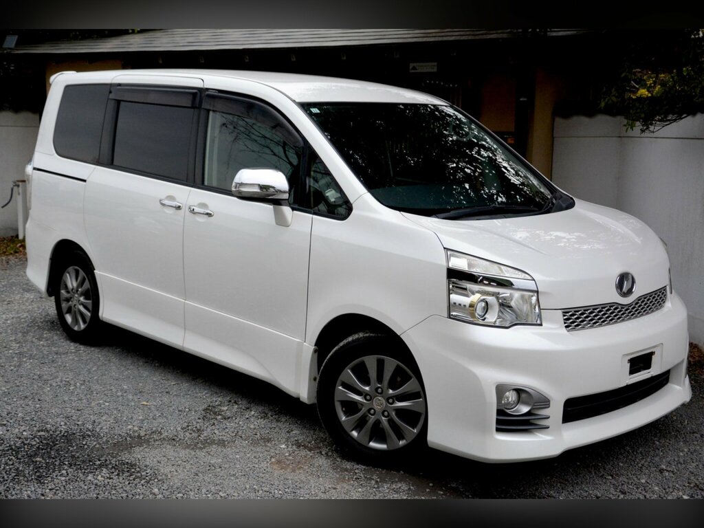 Toyota Voxy 2.0 Zs Kiramaki Aero Styling - 8 Seater White #3