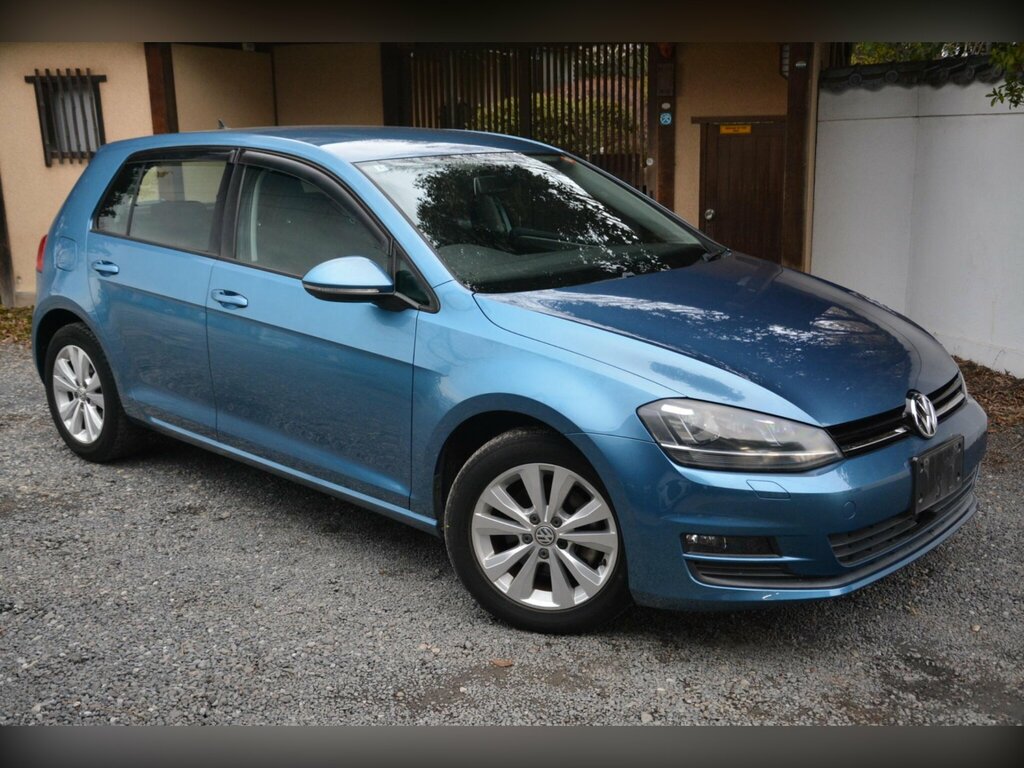 Volkswagen Golf 1.2 Tsi Comfort Line - Adaptive Cruise Blue #3
