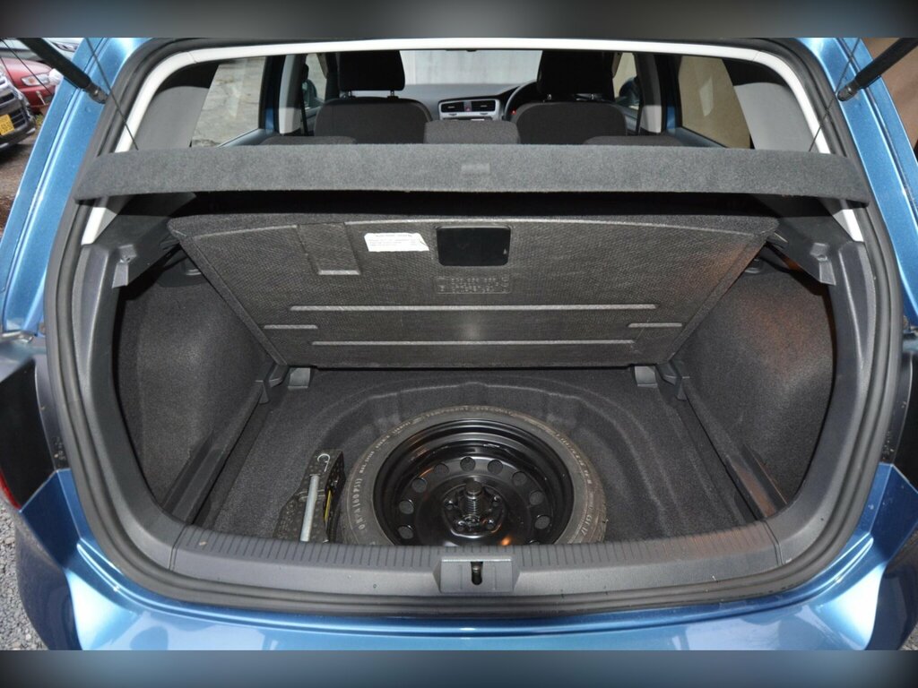 Volkswagen Golf Black #34