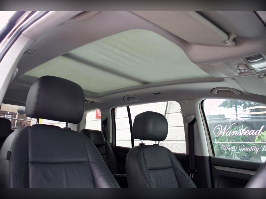 Volkswagen Touran 1.4 Tsi - Leather - Panoramic Roof Brown #3